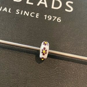 Trollbeads Purple Flower Bead